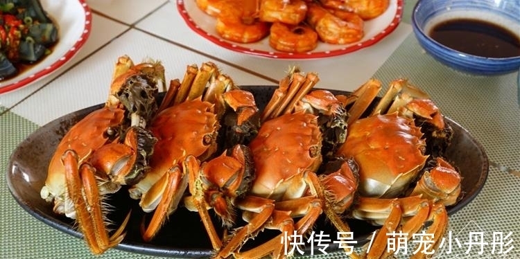 儿子大学，老两口的中秋家宴，6道家常菜，网友：家里饭菜就是香