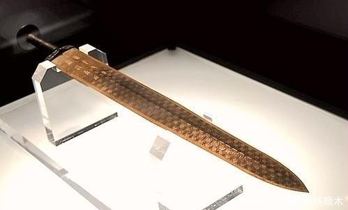 家里|越王勾践剑能够削铁无声?如果放到现在,甚至还不如家里的菜刀