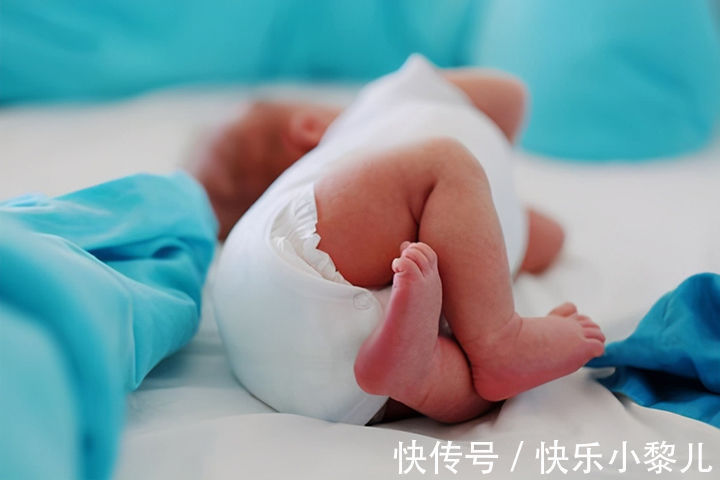 爸妈|夏季育儿误区多,新手爸妈最容易踩的4个“坑”,看看你中招没?