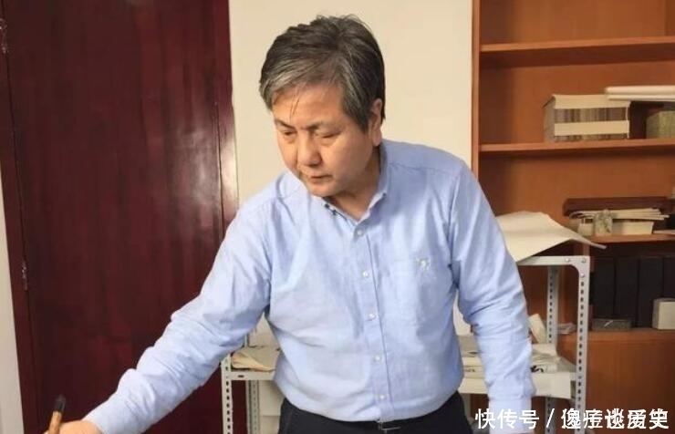 楷书|中国书法协会副主席顾亚龙书法欣赏，字体行云流水，字迹堪比启功