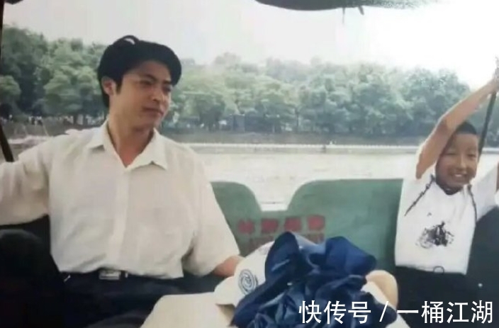 杜妈|有人说养育孩子的快乐不是用血缘来解释的,许妈后悔养育姚策吗