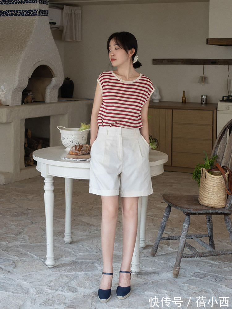 搭配|衣服在精不在多!学会“一衣多穿”,搭配无烦恼