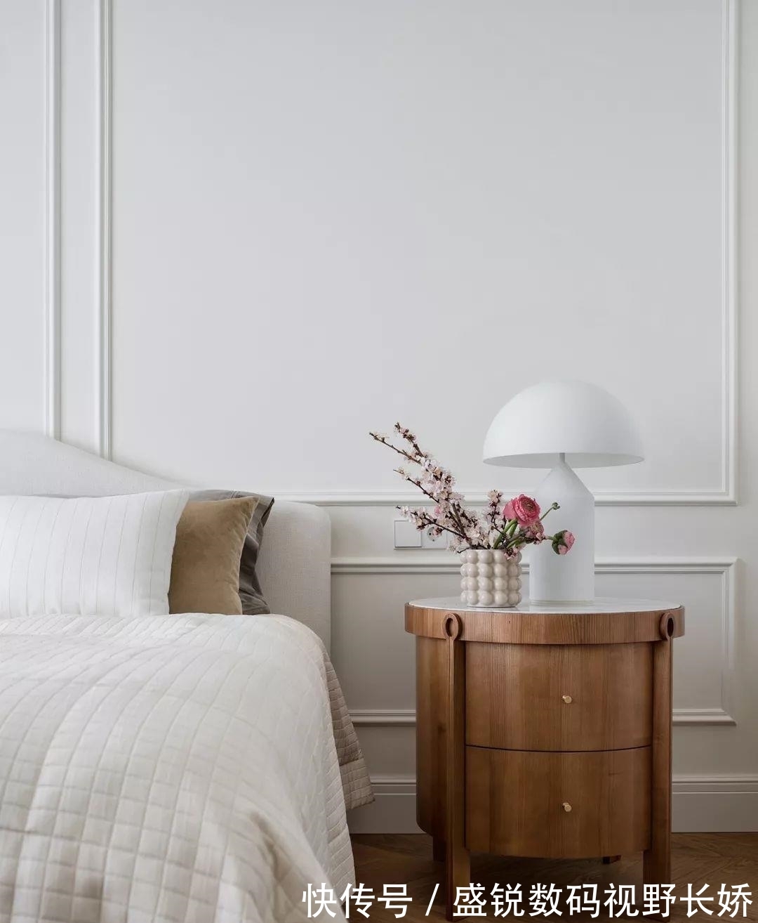 卧室|150㎡的豪宅,只有一间小卧室,网友:有钱任性?