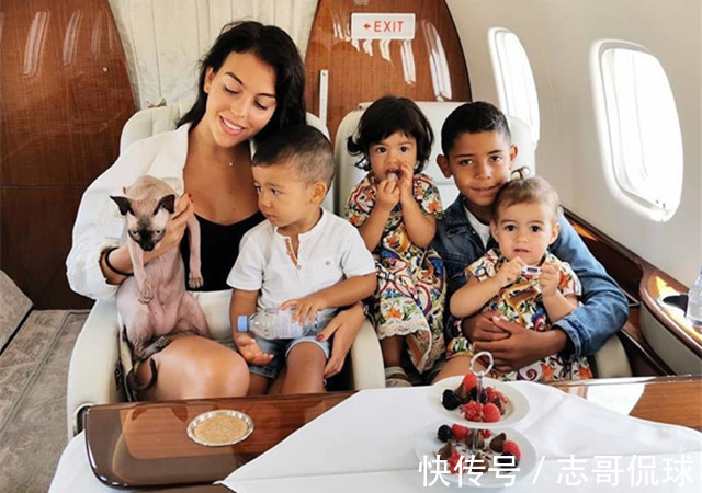 C罗|C罗每月给女友10万欧元!不结婚,这是把女友当“保姆”?