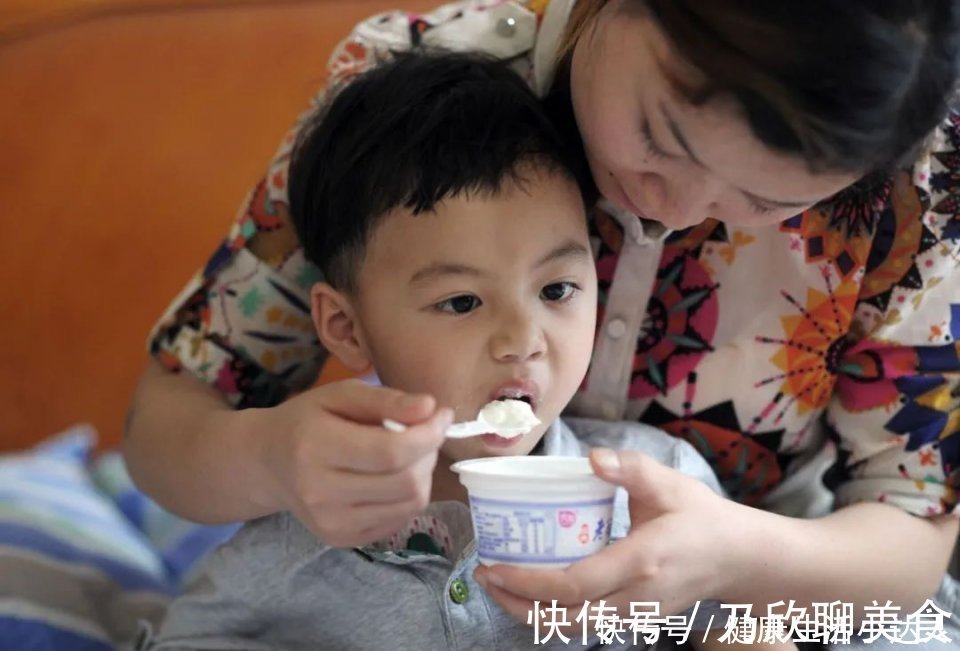 虾皮鸡蛋羹|小男孩一天抽搐二十几次,颅内取出9厘米寄生虫,无知母亲惹的祸