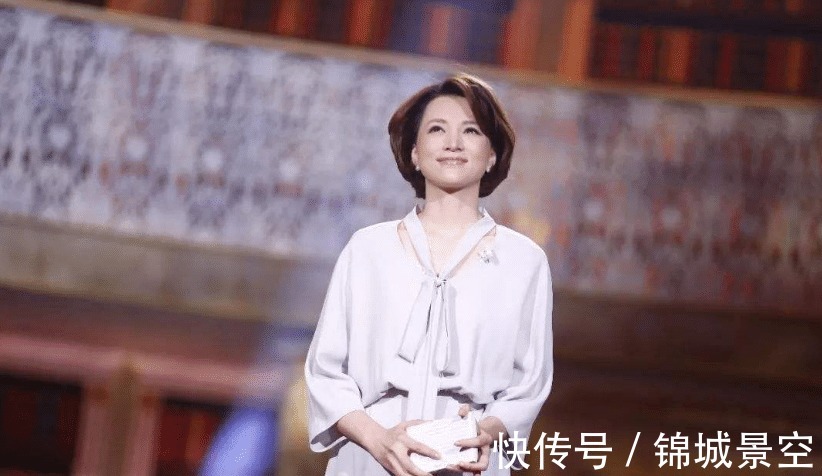 收视冠军|诗词大会开播，拿下收视冠军，主持人不是董卿换成了她