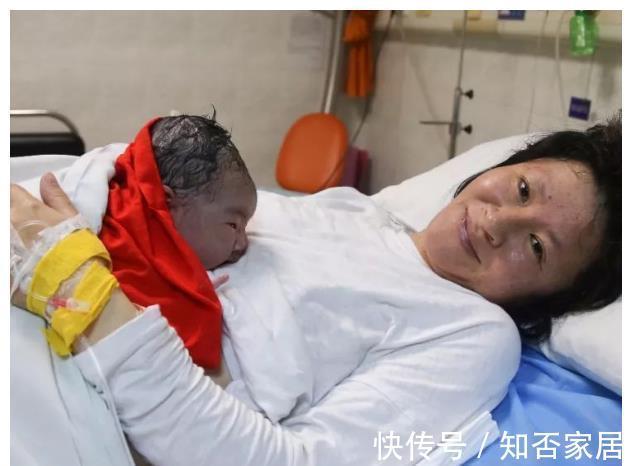 宝妈|0~6个月是宝宝“俯趴”黄金期,宝爸宝妈可别错过了!