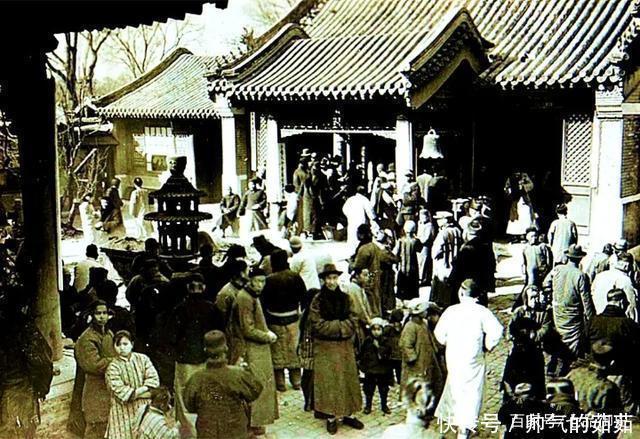 孙明军$明代奇案三奸僧流窜,女子遭裹挟,典史用计,揭开命案真相