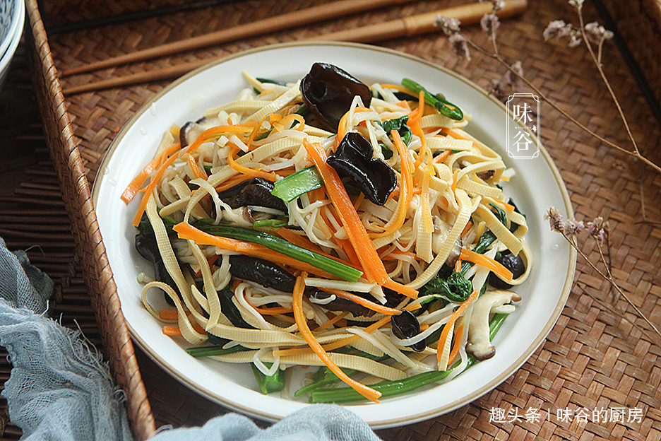 海清|《向往的生活》黄磊为海清做家乡菜，营养丰富寓意好，太有食欲了