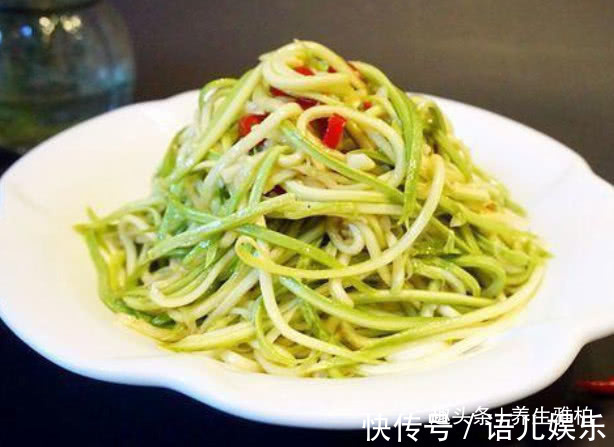 凉拌西葫芦|家有老人可常吃3菜,清热降火,开胃健脾,保护肝脏,好处多多
