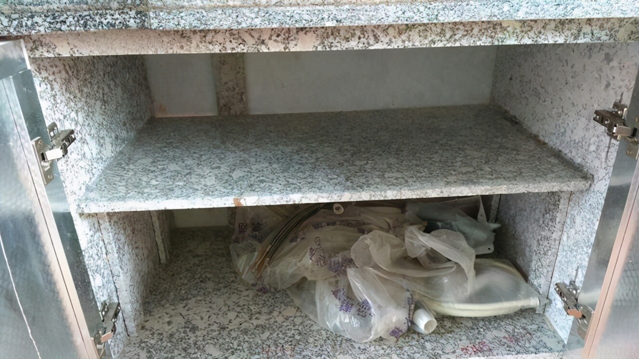 密度板|越来越多的人厨房不装“橱柜”了，厨房应该这样装，比橱柜好用