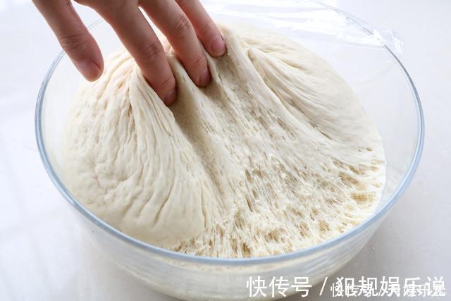 2分钟学会做千层饼,经济实惠不用买,味道比饼店的还香