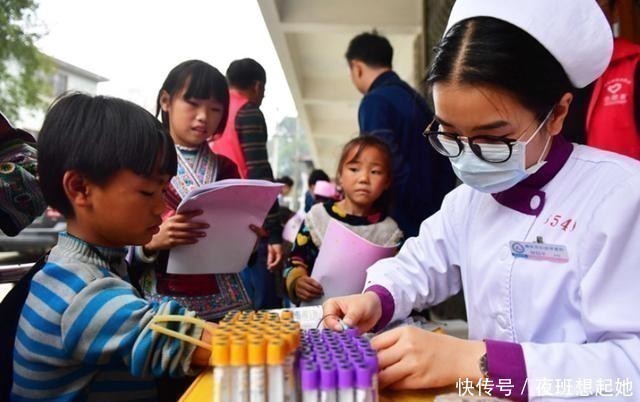 血型|妈妈是这种血型,宝宝出生自带三大优势,有一个男宝将来十分受益