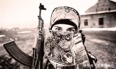 俄罗斯|2万1千名平民被杀,苏联解体后,俄罗斯的第一场败仗!