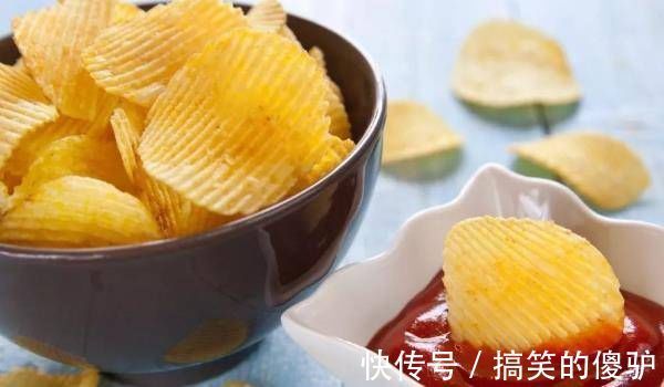 失眠|经常失眠的人，晚餐最好别碰4种食物，睡眠质量会越来越好