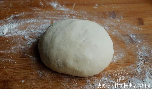 葱花饼做法,不烫面不揉面,学会家庭配方,外酥里软,比买的好吃