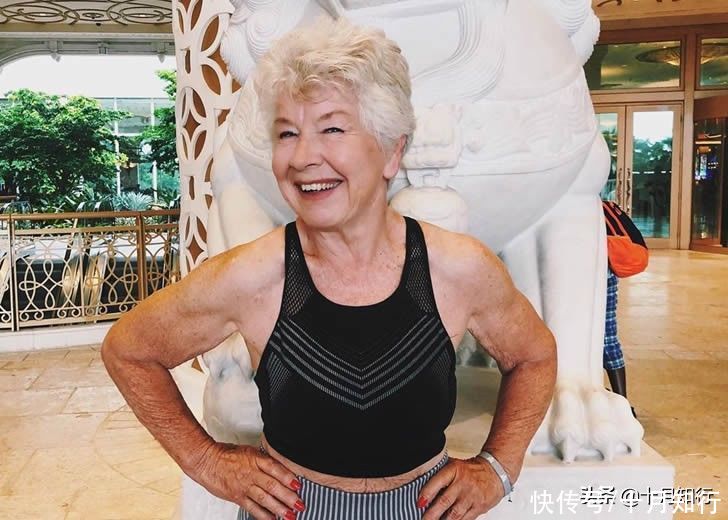 肌肉|老年朋友如何进行力量训练？分享一组动作，很适合老年朋友来做