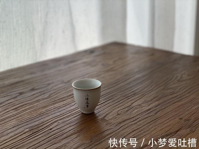 春白茶|冬天煮老白茶暖身,夏天喝新茶解暑,那秋天该如何喝白茶润燥