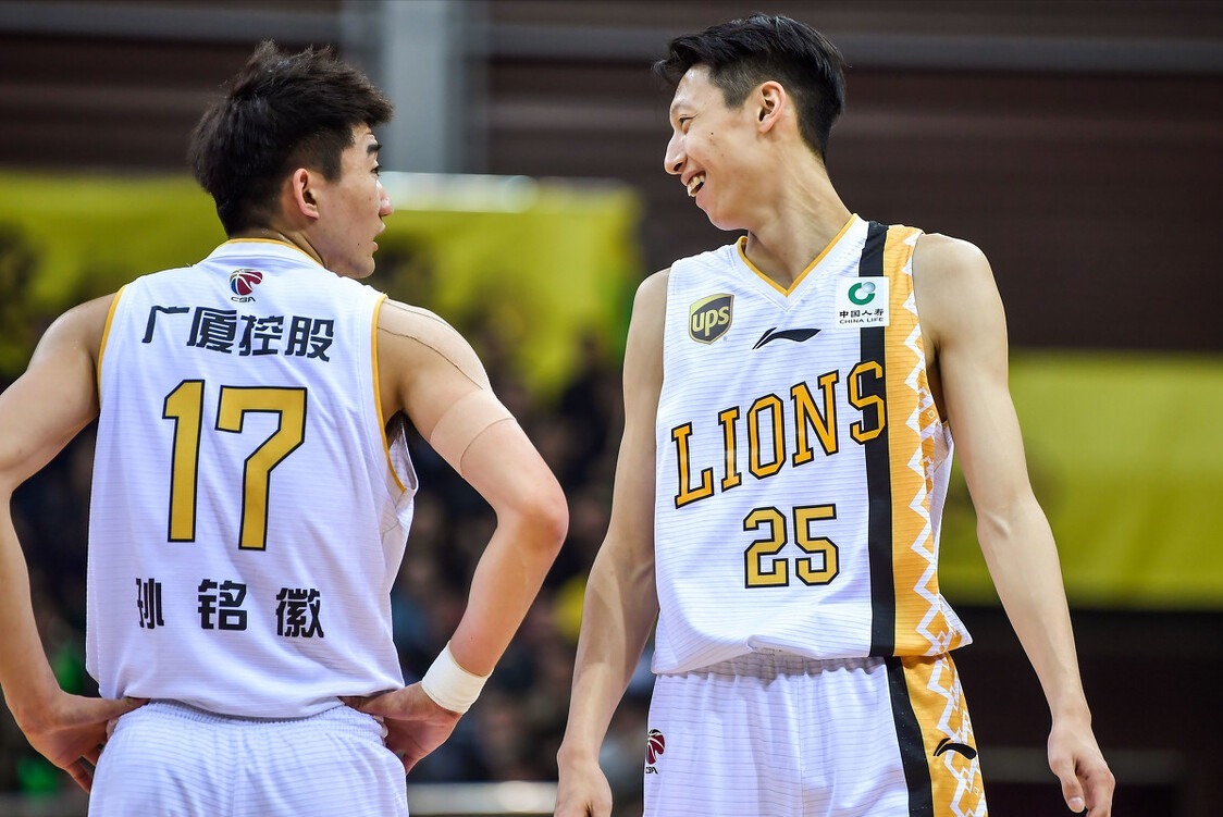 CB曝奥卡福上海特训,将驰援广厦争CBA首冠,与杜锋杨鸣三分天下