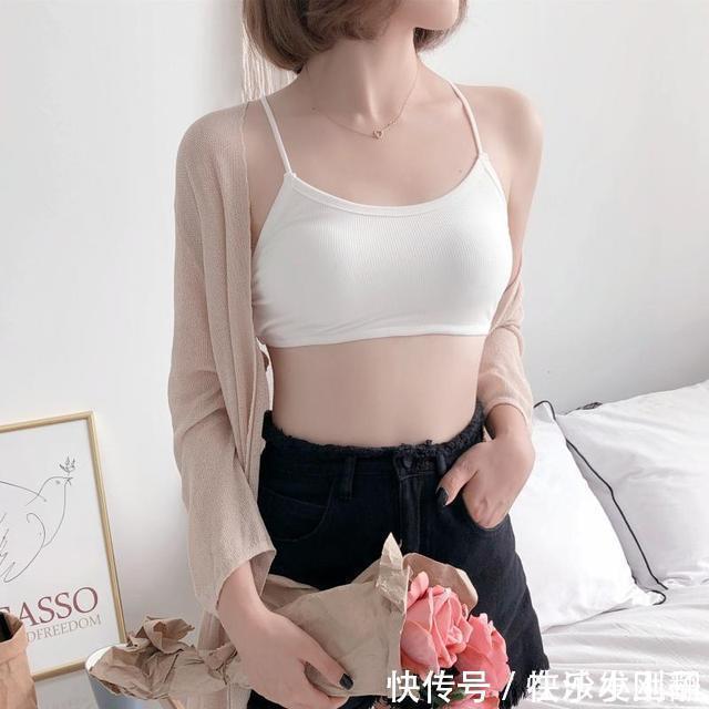 后背 交叉吊带美背背心，少女内搭完美选择，这种清纯美丽，人间极品了