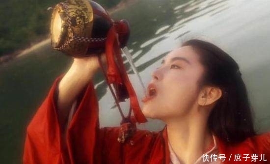 当年王朔写文说金庸虚伪,18年过去了怎么看当年的笔仗