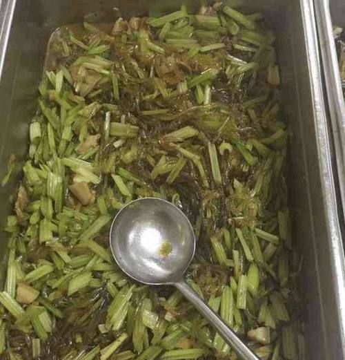  这家单位的食堂晚餐，5元钱管饱，你觉得划得来吗？