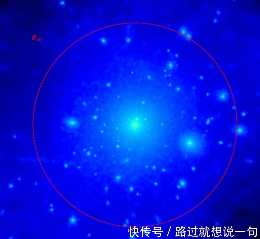 离地球最近的星团正在被看不见的东西撕裂