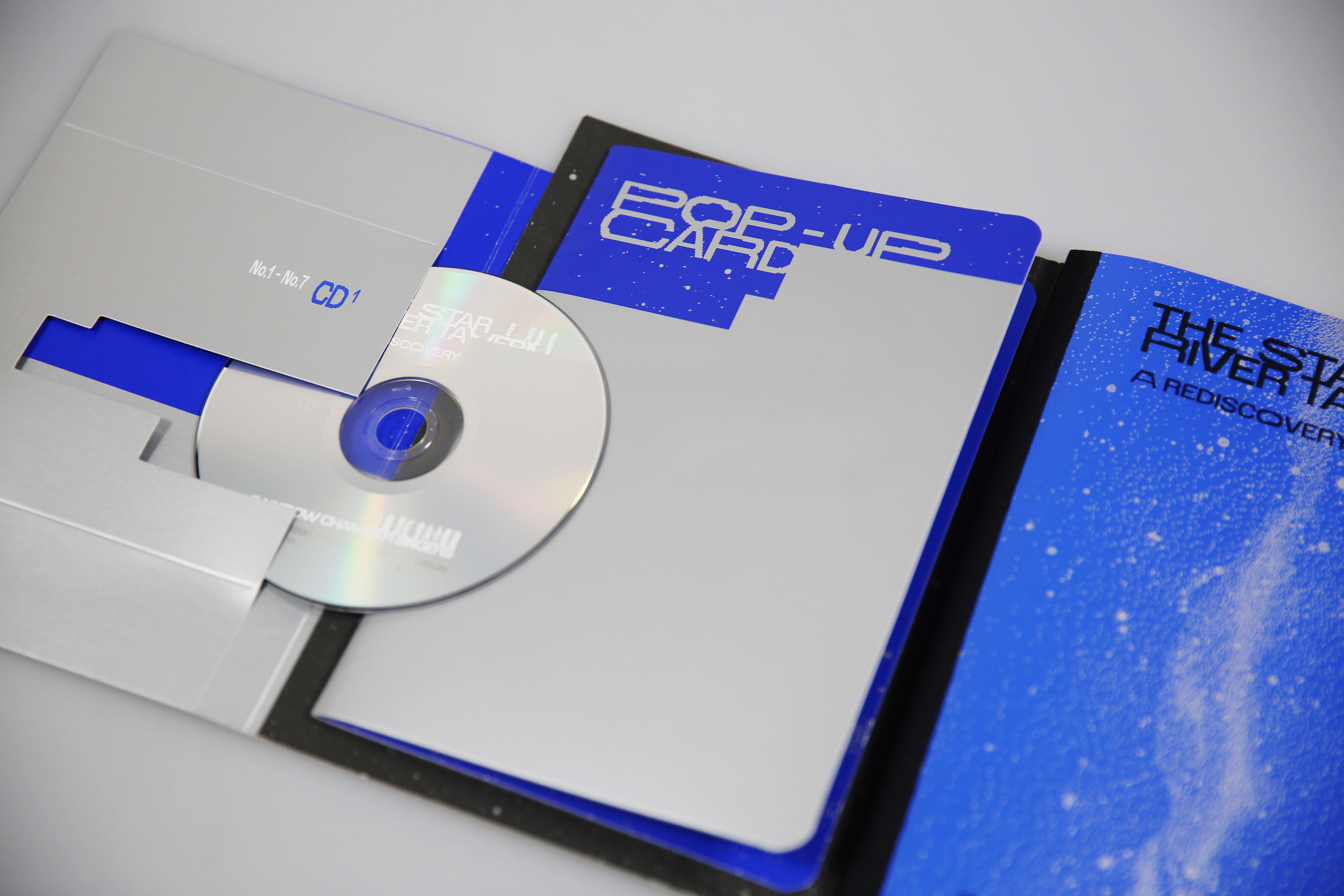 金承志！上海彩虹合唱团《星河旅馆》是专辑，也是一部音乐小说｜对话