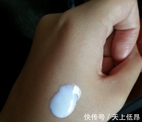 人理|家中没人理的它,每天拿来抹抹脸,便能轻松祛斑,使皮肤白皙光滑