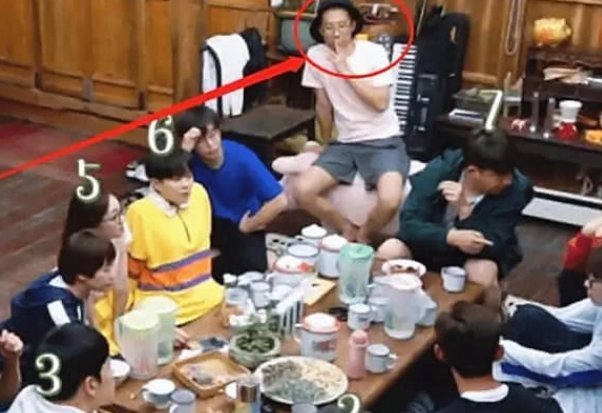 《向往的生活》最没素质嘉宾,当众抽烟惹人烦,黄磊无视妹妹捂鼻