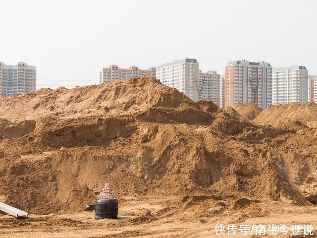 海沙|全球建筑用沙子，供应紧张那为什么不用海沙或沙漠中的沙子呢