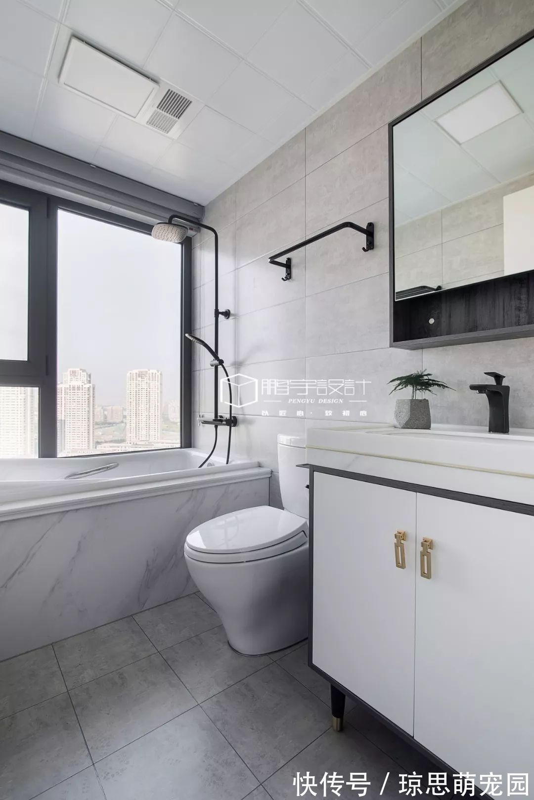 下水道|卫生间不用时,门是打开好还是关着好?大多数人都做错了