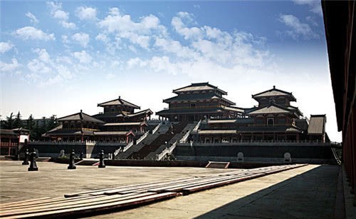 奇迹|中国头号烂尾工程，开工2000多年仍未竣工，如今被评为世界奇迹