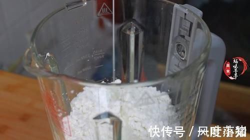 剩米饭别炒着吃了,教你一个新做法,香甜软糯,比蛋糕还好吃