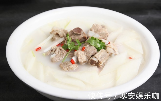 三伏天|三伏天出汗多，要吃4菜3肉3汤，祛暑热身体好，轻松度过三伏天