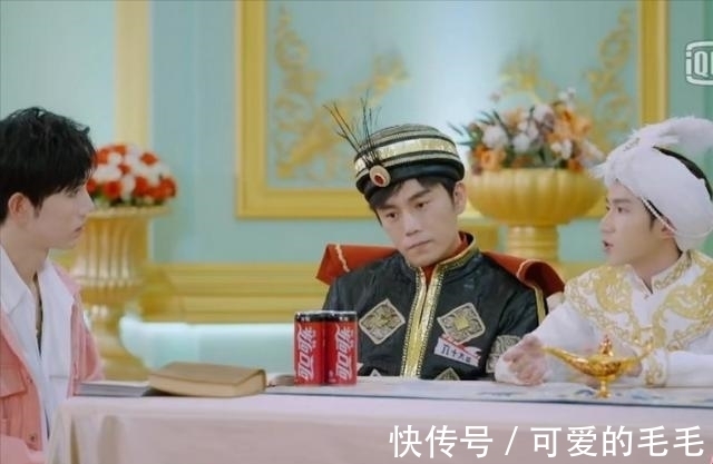 節(jié)目|王源騎自行車追NPC,用成語表白女生,談到父母讓粉絲感動