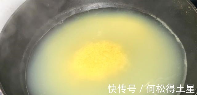熬小米粥,万不可直接加水下锅,多加1步,香浓米油多,黏稠好喝!
