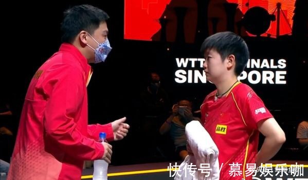 孙颖莎|孙颖莎没被散养!许昕主管教练现场亲自指导她,4:1逆转日本悍将