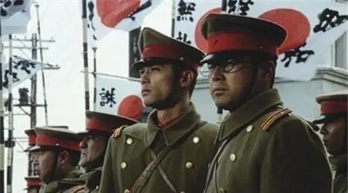 少将|日本“大佐”相当于我军什么军衔，为何日军不当少将要争当大佐？