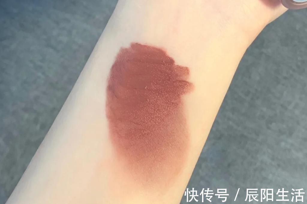 chanel 高冷口红色号合集!涂前打工人涂后不理人!