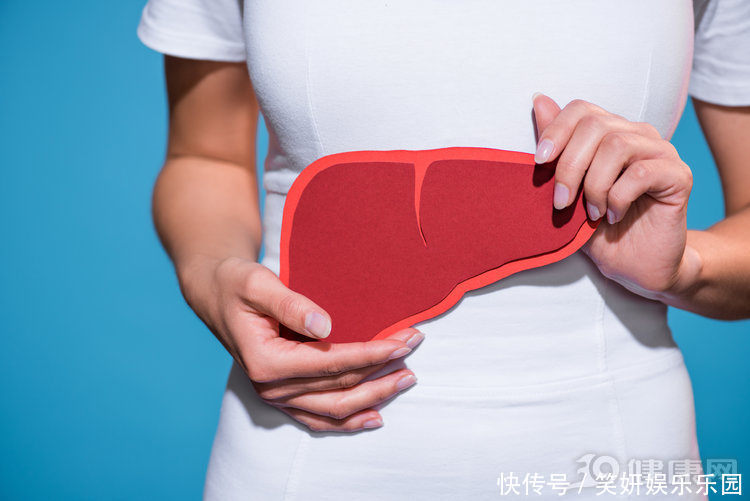 红枣养生功效多,但医生建议:这4类人最好别吃,越吃越伤身