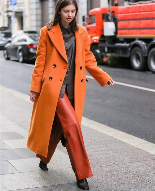 显瘦|阔腿裤过时了,今年流行这3种“裤子”,遮肉显瘦不说,还能御寒