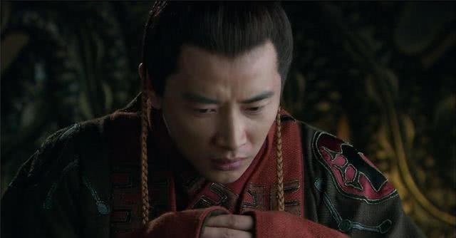 营救|曹操遭遇刺杀，众人前来营救，曹操：将前来营救的人，全部斩了！