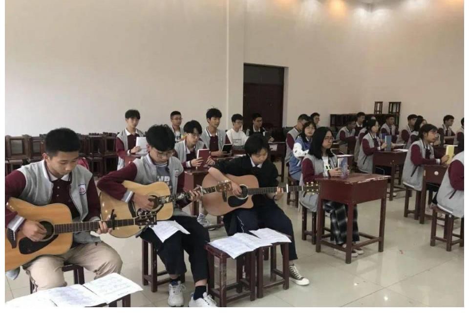 重磅预告！恩施市第一中学115年校庆暨年度颁奖典礼节目排练现场，你最期待哪个节目？