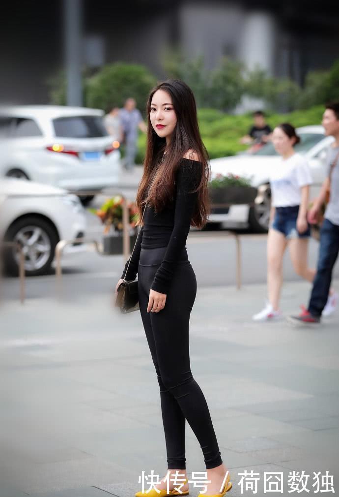 美丽动人|街拍妹子时尚美丽动人,漂亮前卫,靓丽光鲜不一般穿着