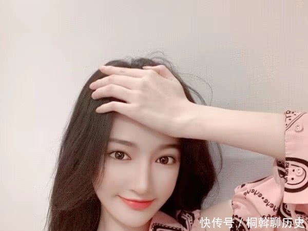 润唇膏|经常“涂润唇膏”能保护嘴唇?小仙女别不知道,正确用法是这样的