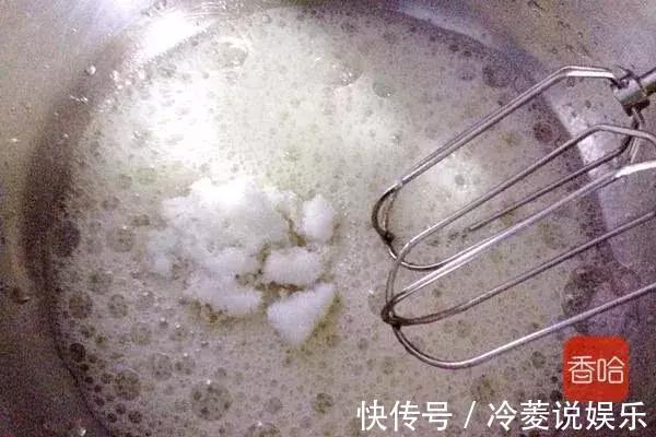 3个鸡蛋,一袋牛奶,蒸一蒸,做香喷喷蛋糕,家里有孩子不要错过