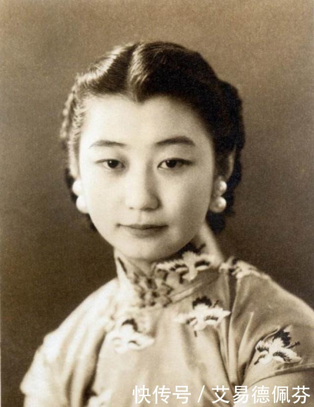 格格|生不逢时的一个格格,被称为晚清最美格格,那时候清王朝已经灭亡