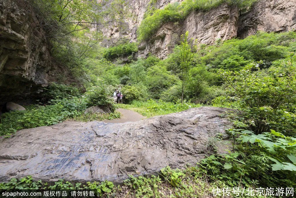 黄山|京郊这个集长江三峡、桂林山水、黄山叠泉为一体的秘境，听说还是＂大自然中的山水盆景＂