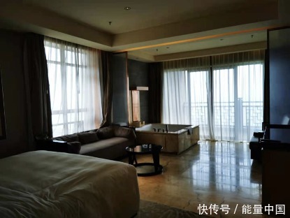 神州能量文旅:盛唐宫廷,海天一景——海口万豪酒店